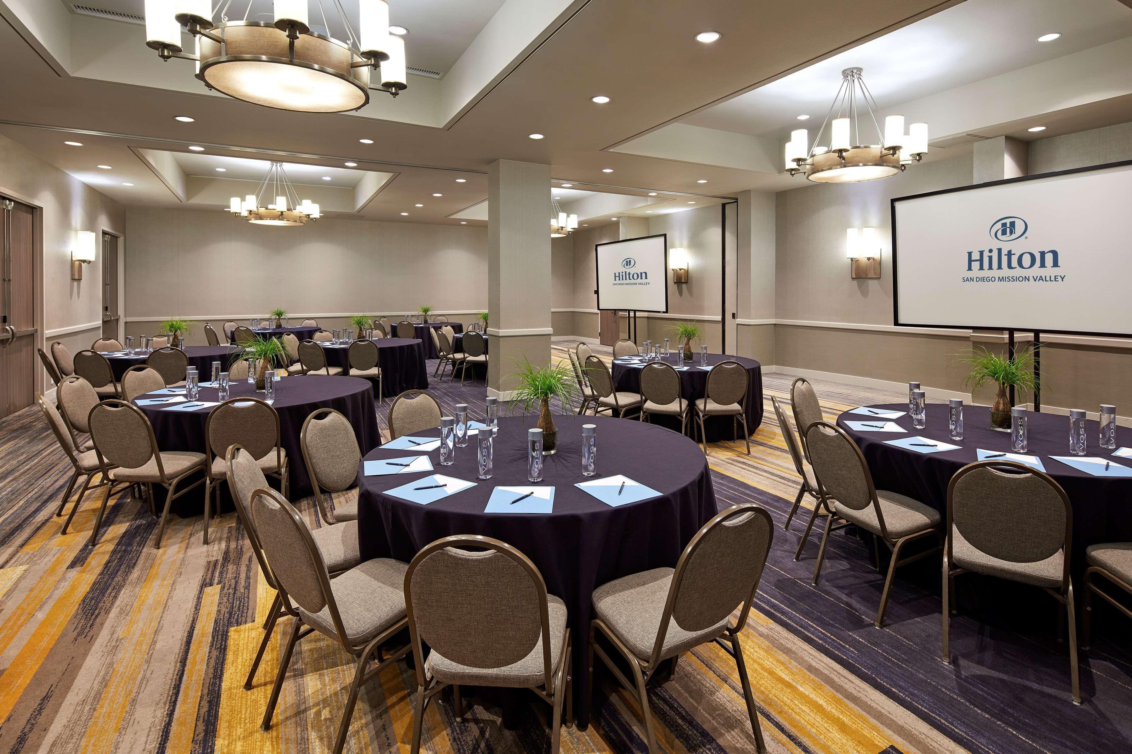 Hilton San Diego Mission Valley Εξωτερικό φωτογραφία